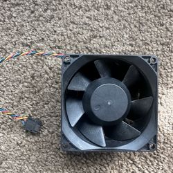 Foxconn PVA080K12H-P01 80mm 12V 71.5CFM Ball Bearing 4-Pin Case Fan Black