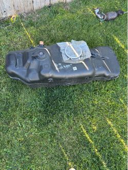 Tacoma 2016-2023 gas tank