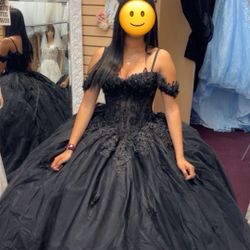 Quince’s dress black