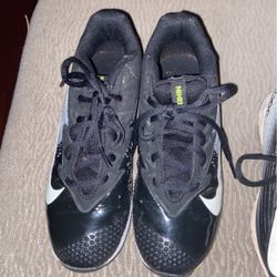 Used Nike Vapor Baseball Cleats Size 3y