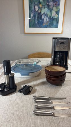 Mixed Kitchen Items Lot – Cuisinart & More