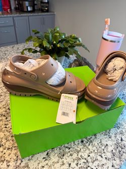 Women’s Brand New Crocs