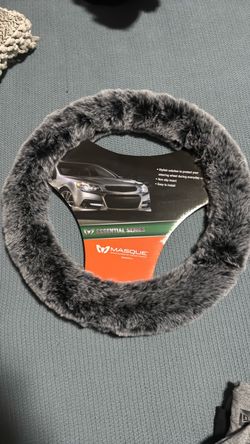 Steering wheel cover