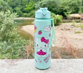 Hello Kitty Water Bottle