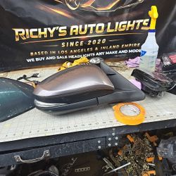  GRAY 13-15 Rav4 Passager Right Mirror Power Heated Signal Light. OEM 