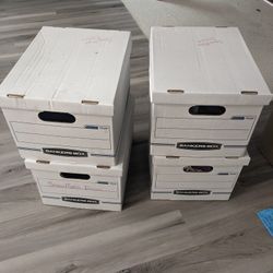 4 Free Bankers Boxes With Lids