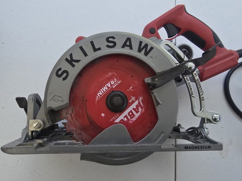 Skillsaw