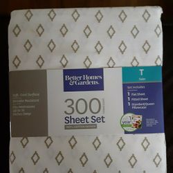 Brand new Twin Sheet Set