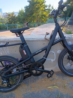Bafang co-op class 1 e-bike. (Brand new) Peddle assist
