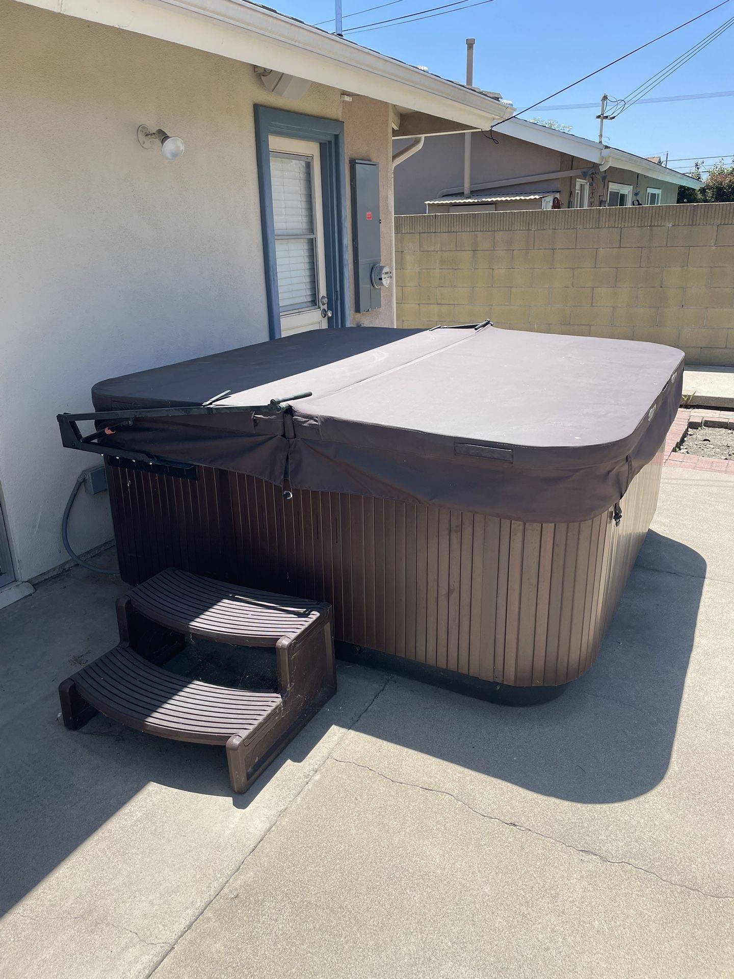 Jacuzzi J345-335