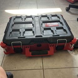 Milwaukee Pack Out Box 
