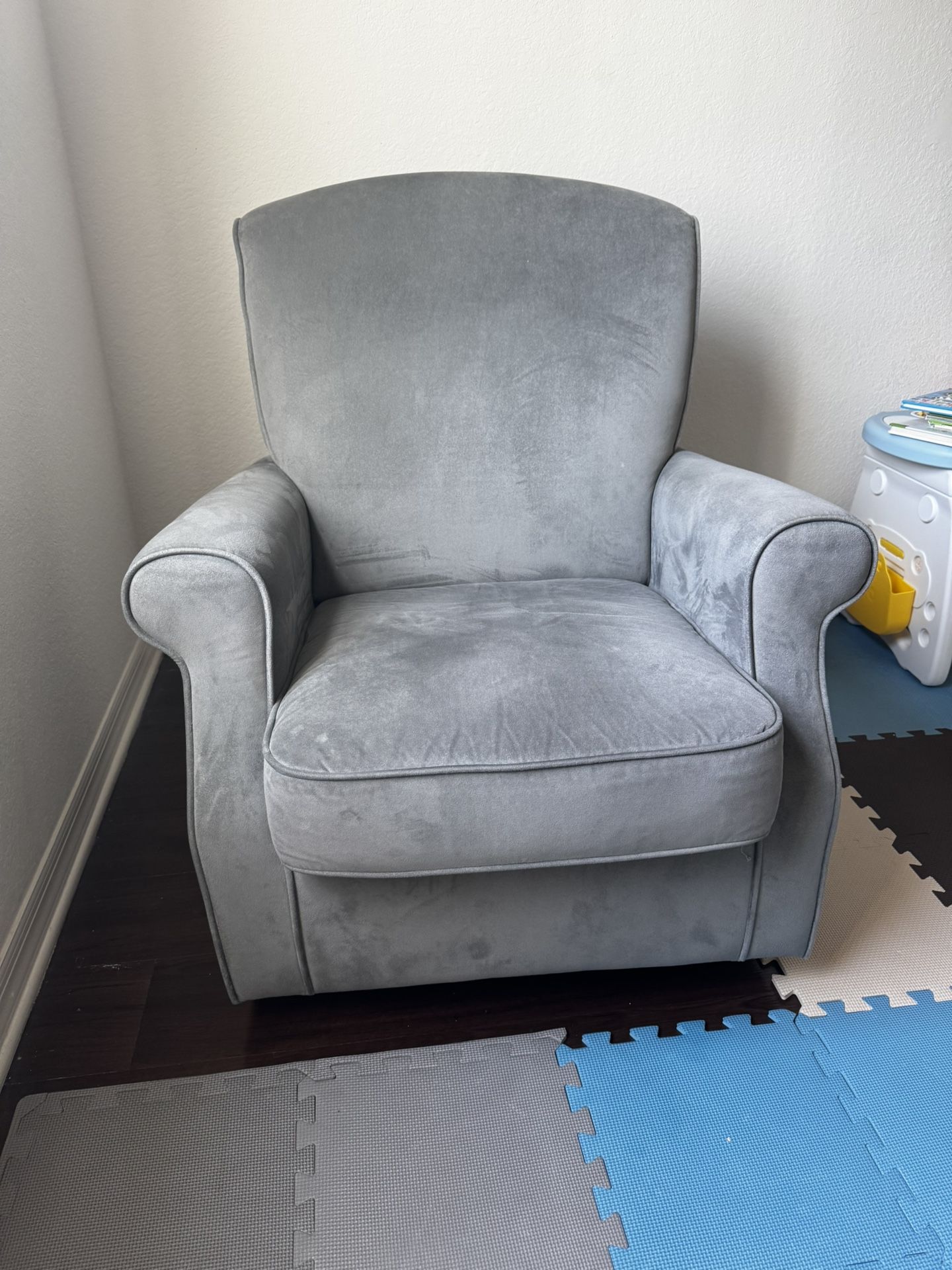 Nursing Rocking Chair