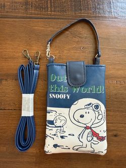Peanuts Snoopy Astronaut Phone Crossbody Bag