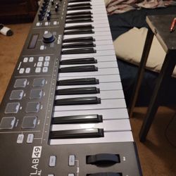Arturia KeyLab Essential 49 Keyboard