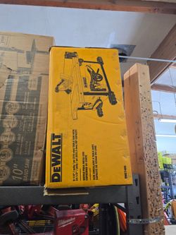DEWALT 8-1/4" Table Saw QWE7485