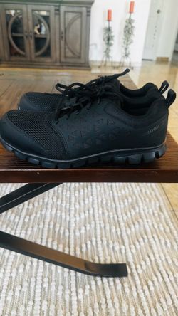 Reebok-sublite toe shoes 10.5 men