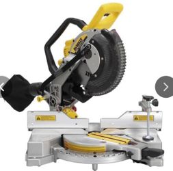 DEWALT Sliding Compound Miter Saw