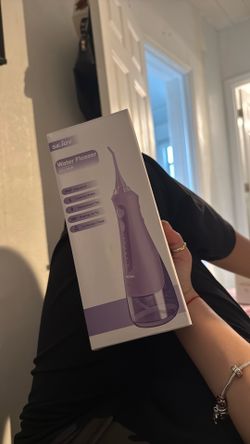 Water flosser