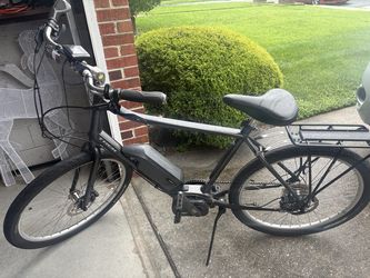 Gently Used Trek Lift e bike
