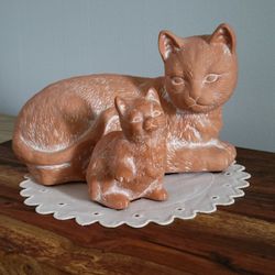 Vintage Enesco Ceramic Momma Cat & Kitten Statues Terracotta