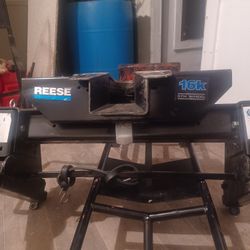 Reese 16 K 5th Wheel Hitch 