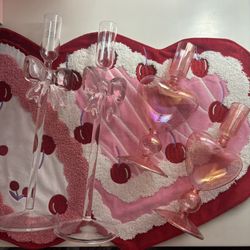Cupcakes And Cashmere Glass Bow And Heart Candle Holders