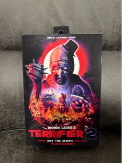 TERRIFIER 2 - ULTIMATE ART THE CLOWN 7" SCALE ACTION FIGURE (BLOOD SPLATTERED)