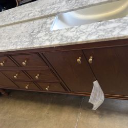 72 in vanity double ( top white big line crack  ) 