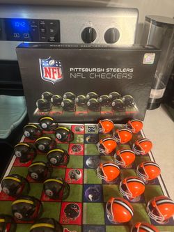 Pittsburgh Steelers NFL Checkers Board Game