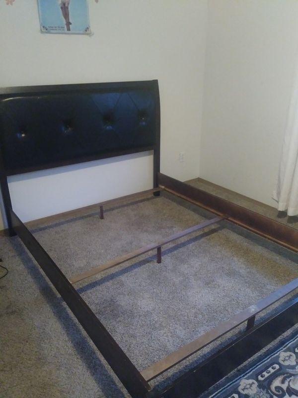 Queen bed frame for Sale in Portland, OR OfferUp