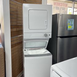Stackable Washer And Dryer 24” New Open Box And 1 Year Warranty 