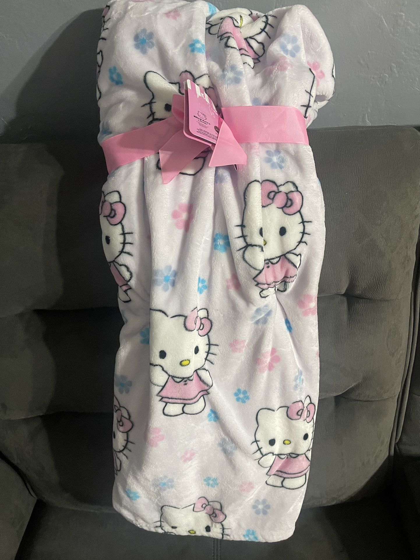 Hello Kitty Blanket