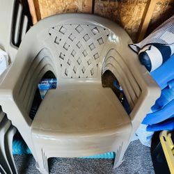 4 Plastic Chairs