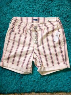 New old navy shorts