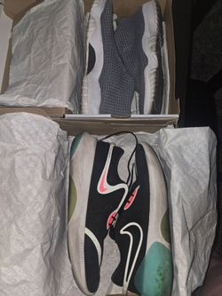 Nikes mens 13s