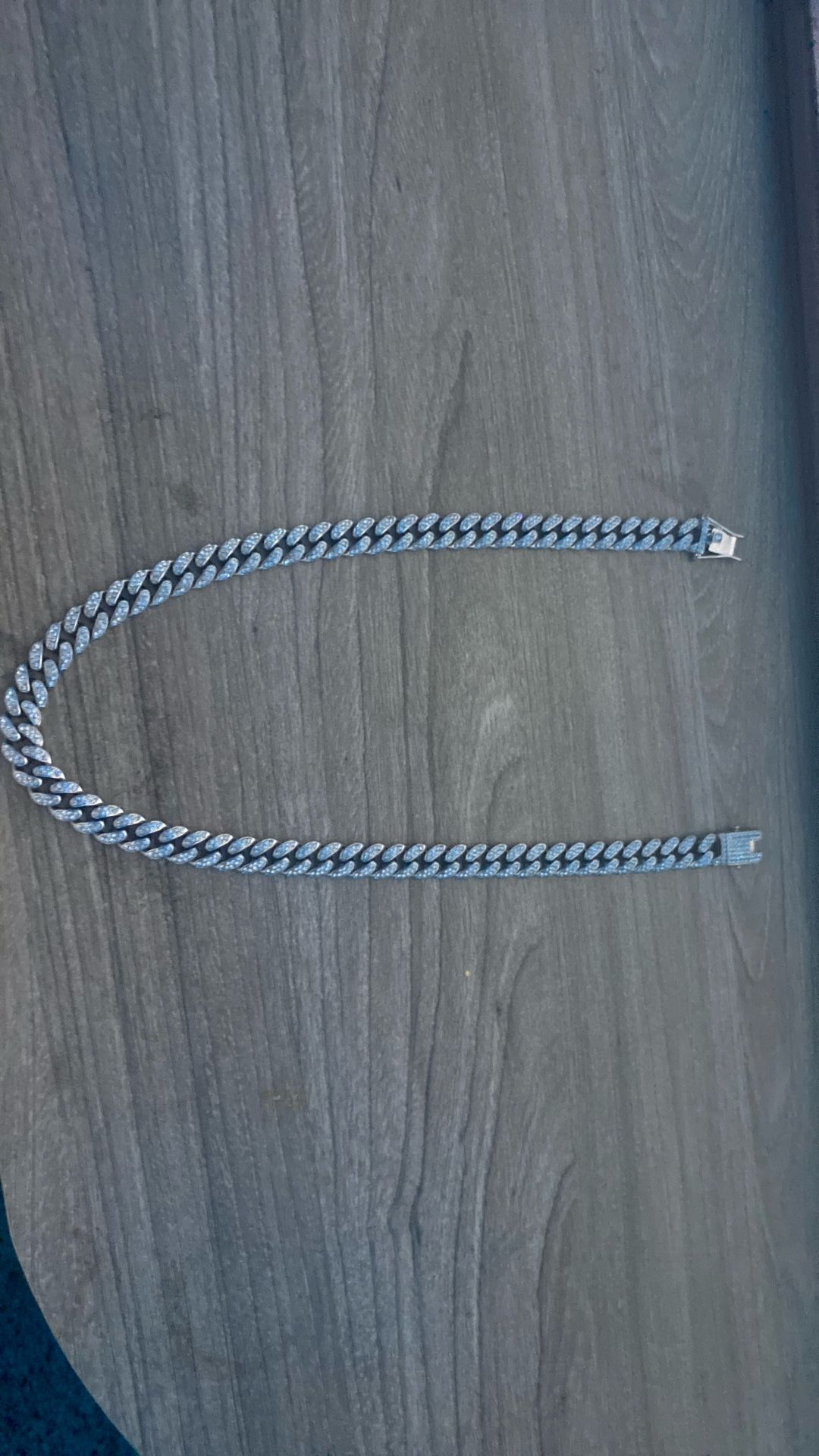 Men’s Sliver Chain