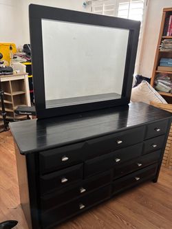 Dresser with mirror