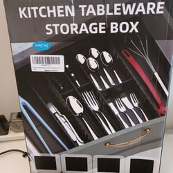  Kitchen tableware storage  box New.
You can set the spaces!!
High quality. 
Only 5 dollars. 
Incredible deal 