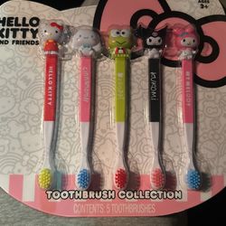 Hello Kitty And Friends Toothbrush Set
