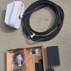 Pepwave LTE-A Router & POINTING Antenna