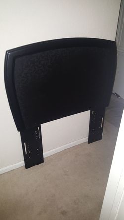 Living Spaces twin sz headboard