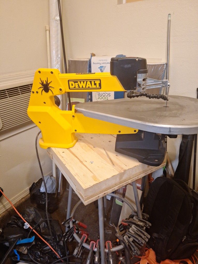 Dewalt Scroll Saw 