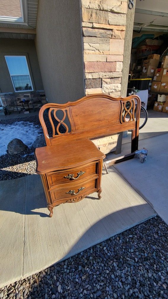 Bedroom Set - Queen or double.