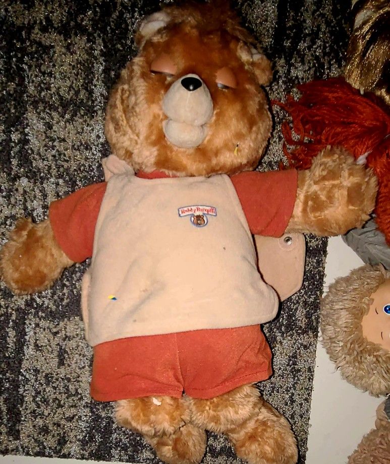 Vintage Teddy Ruxpin Talking Bear