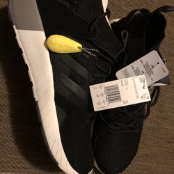 Adidas Men’s Shoes Size 11