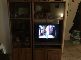 Entertainment center and 2 end tables
