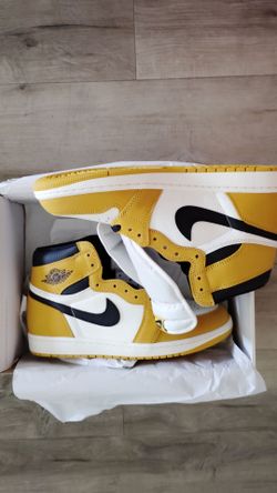 Jordan 1 Yellow orche