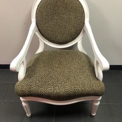 Single Armchair With Leopard Velvet Upholstery