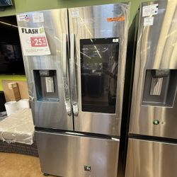 Samsung Family hub refrigerator counter depth