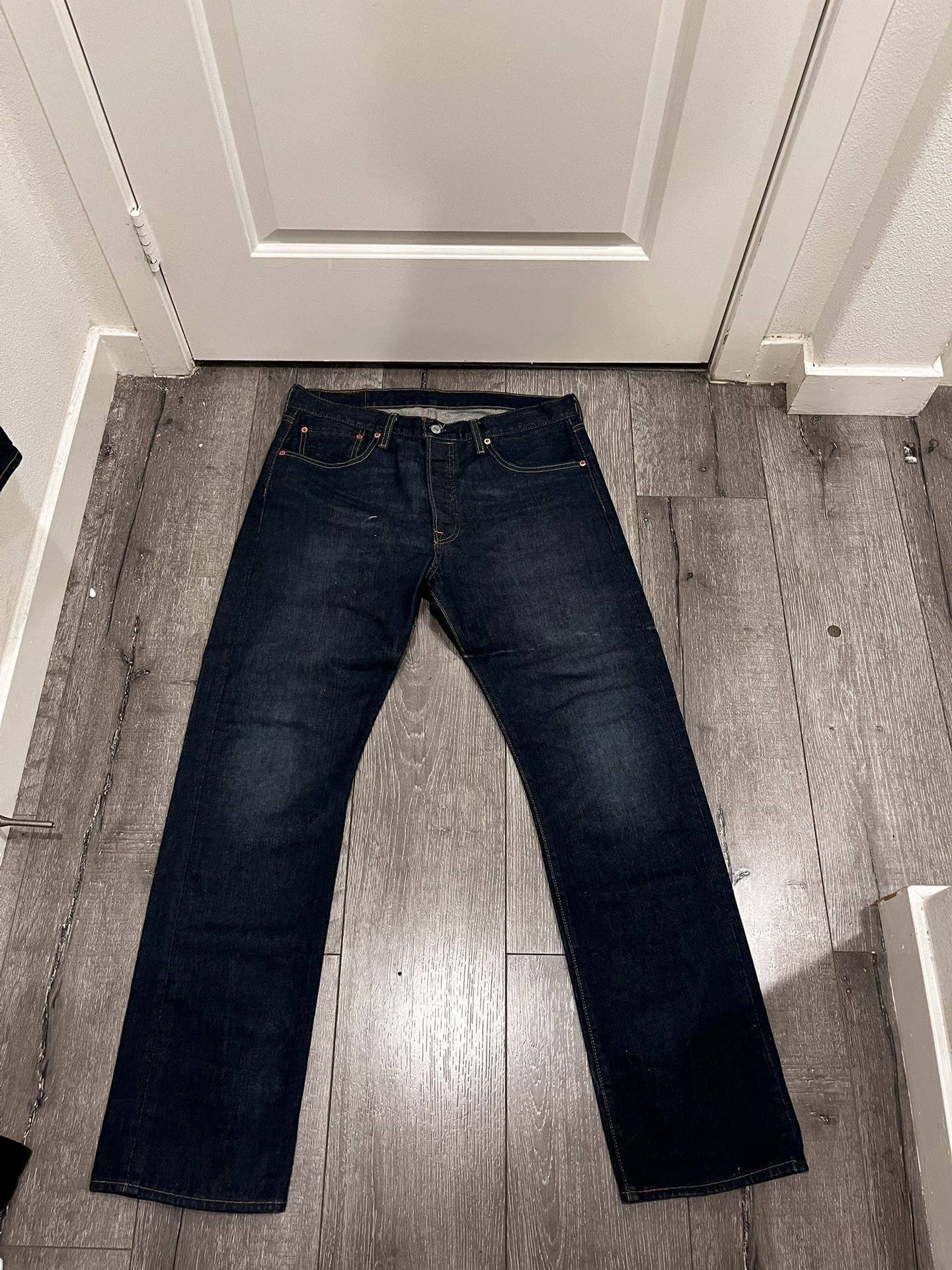 Levis 501s